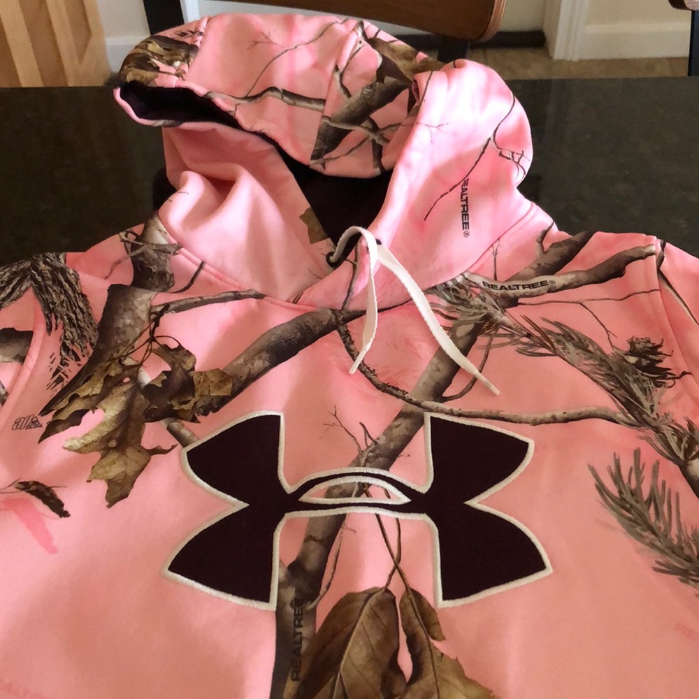 Under Armour Women’s Sweatshirt